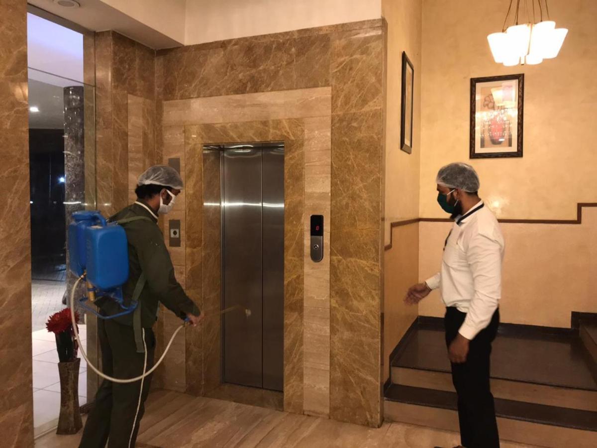 ホテル The Imperial Grand ウッジャイン エクステリア 写真