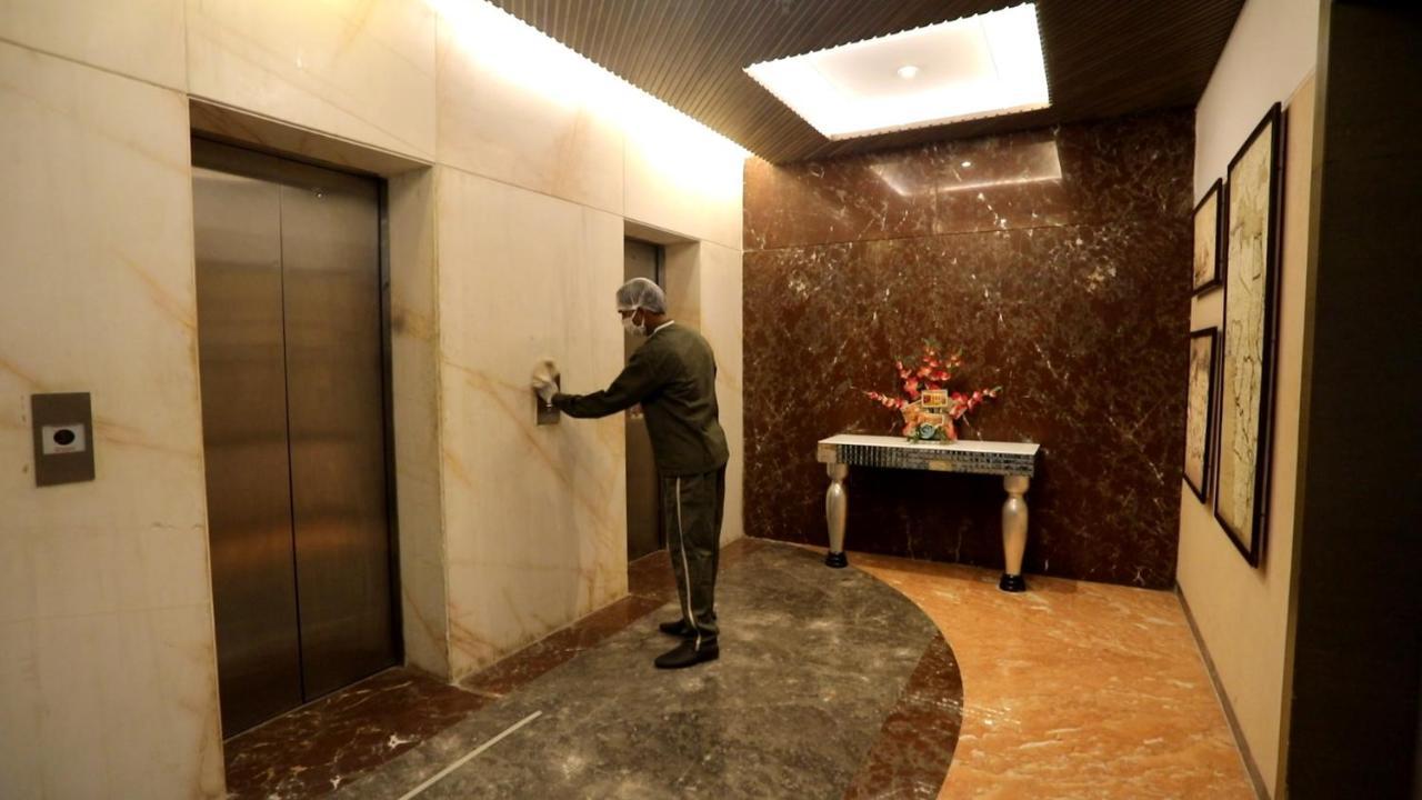 ホテル The Imperial Grand ウッジャイン エクステリア 写真